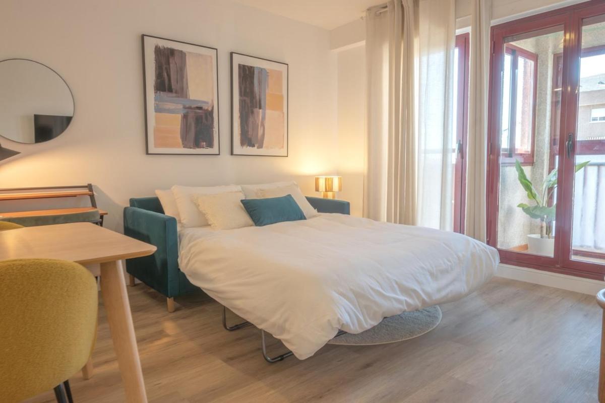 Elegant Temporary Apartment On Street Hiruela Temporal Hrl1710 Madrid Eksteriør bilde